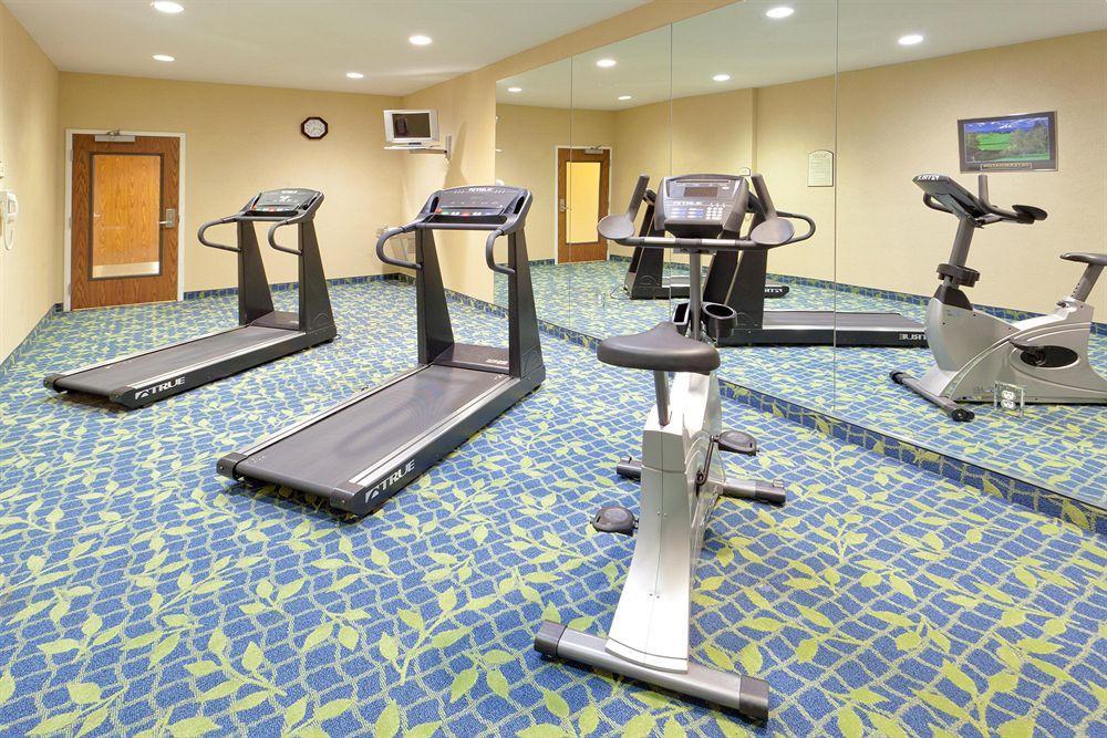 Holiday Inn Express Hotel & Suites Salisbury - Delmar By Ihg Instalações foto